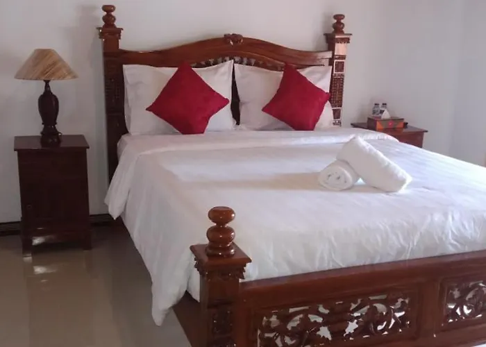 Sari Garden Bungalow ヌサペニダ